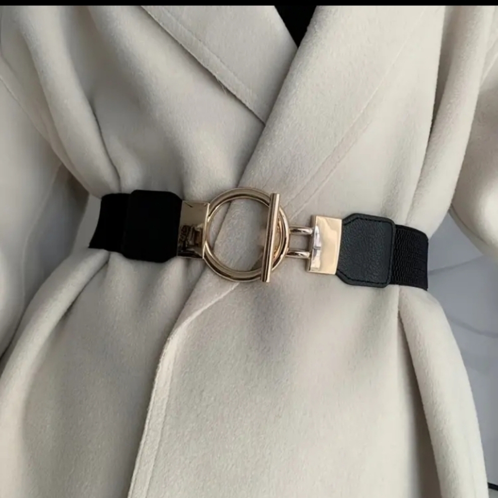 Elasticized belt with goldtone hardware